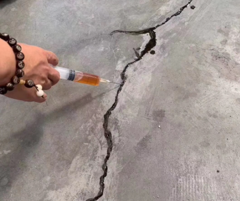 庄河混凝土裂缝修补技术详解​